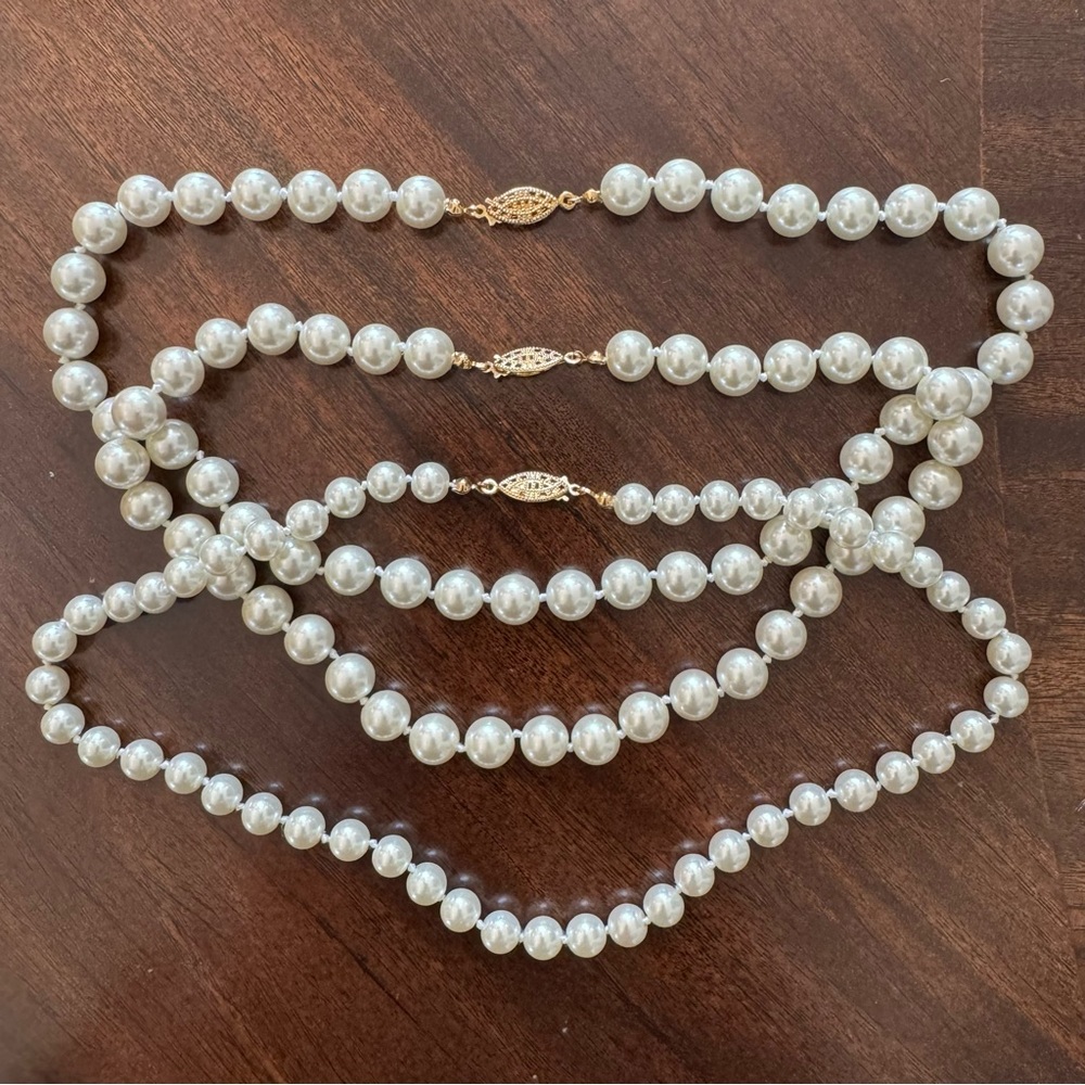 FAUX PEARLS TRIPLE NECKLACE BUNDLE